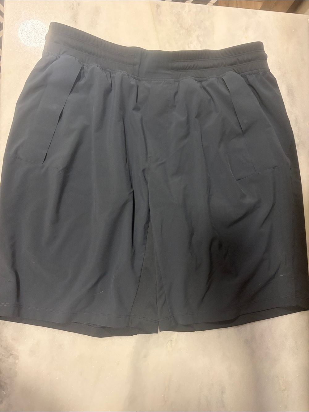 Lululemon T.H.E. Short 10” (linerless) XL